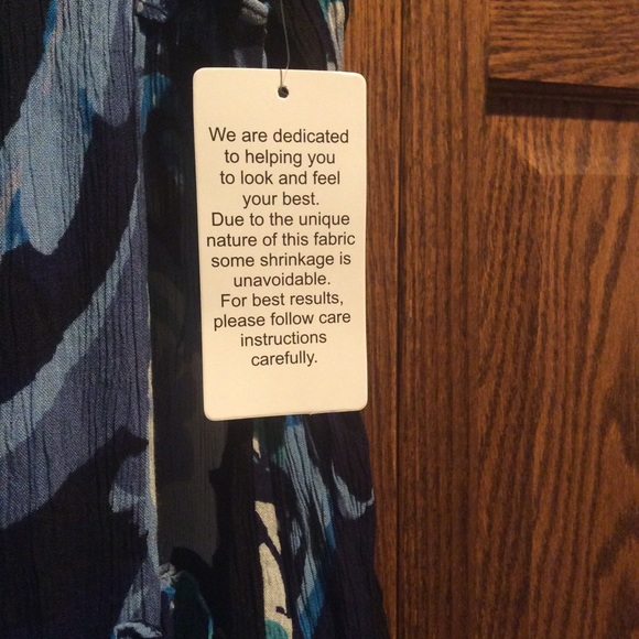 Roaman’s NWT Tiered Crinkle Maxi Dress, 12W - Picture 8 of 11